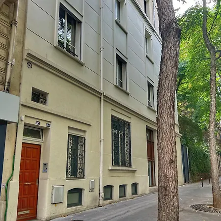 Rooms Buttes Chaumont Chambres Buttes Chaumont Paris Exterior photo